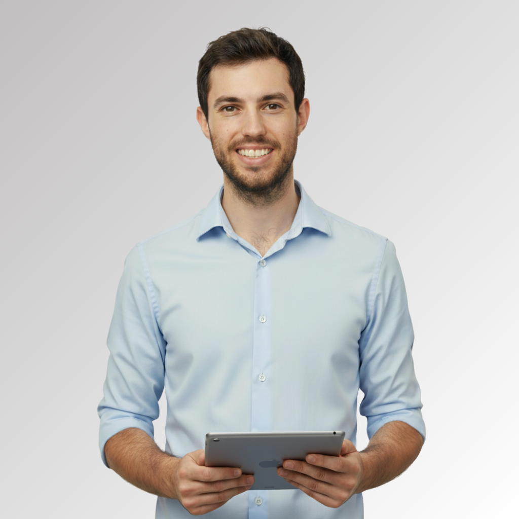 Profesor de Studymentor impartiendo clases online personalizadas y adaptadas a alumnos con TDAH.